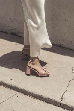 Aliza 85 platform