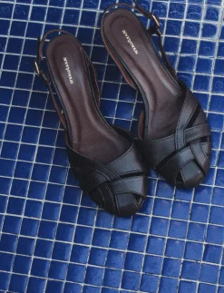 Banie 50 stiletto