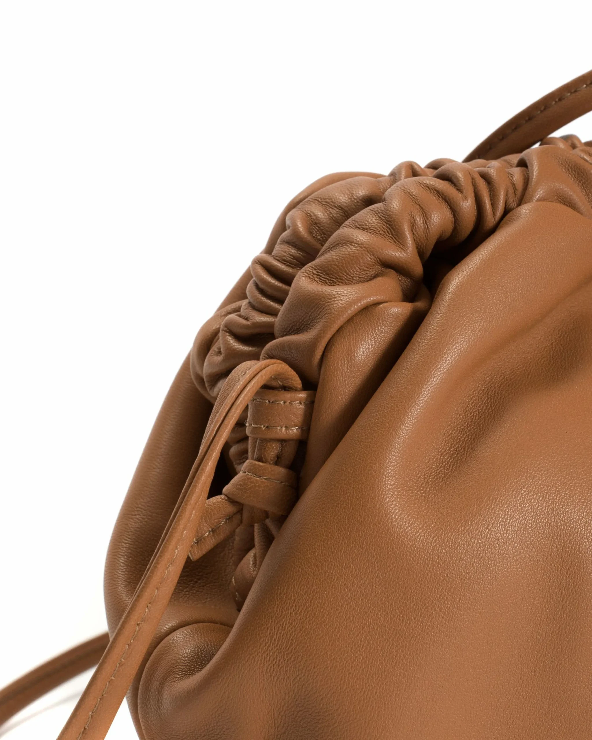 Hally grand cloud bag
