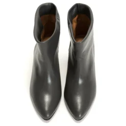 Hilly 50 stiletto