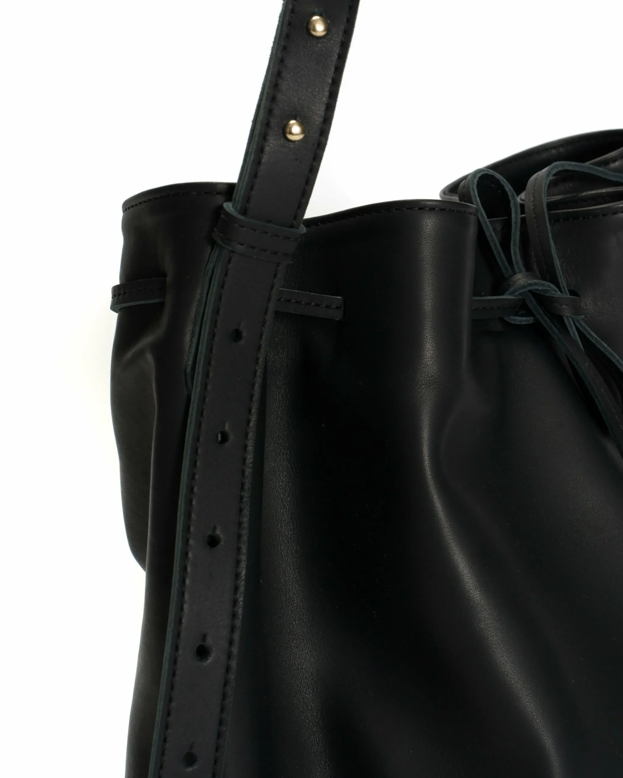 Kacey grand bucket bag
