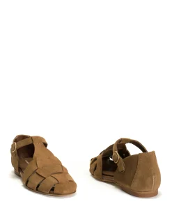 Lain flats