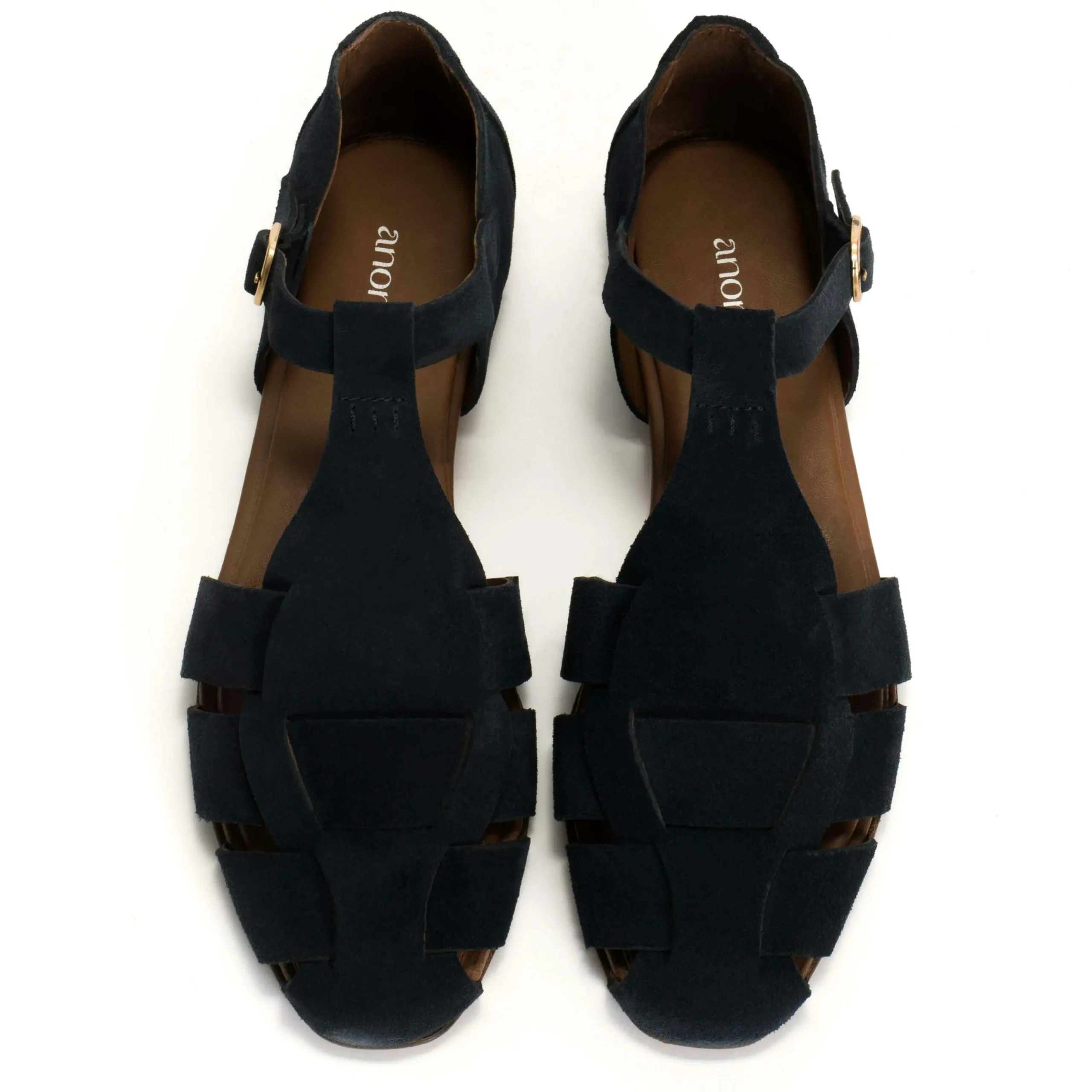Lain flats