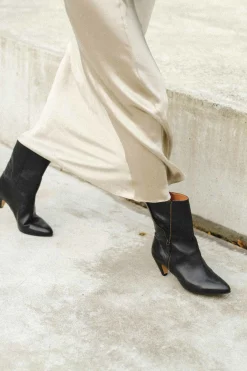 Livianna 50 stiletto