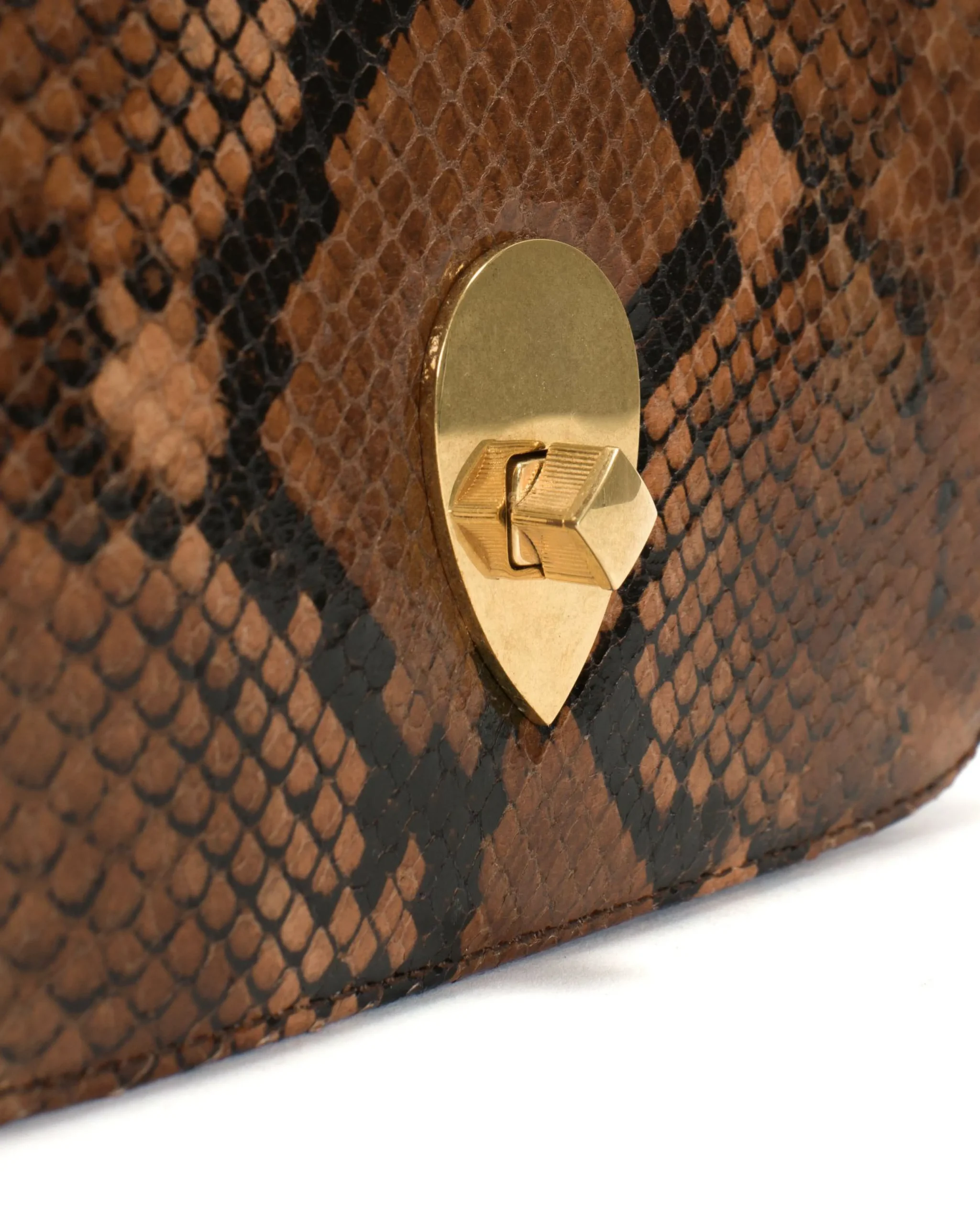 Nielle petite crossover bag