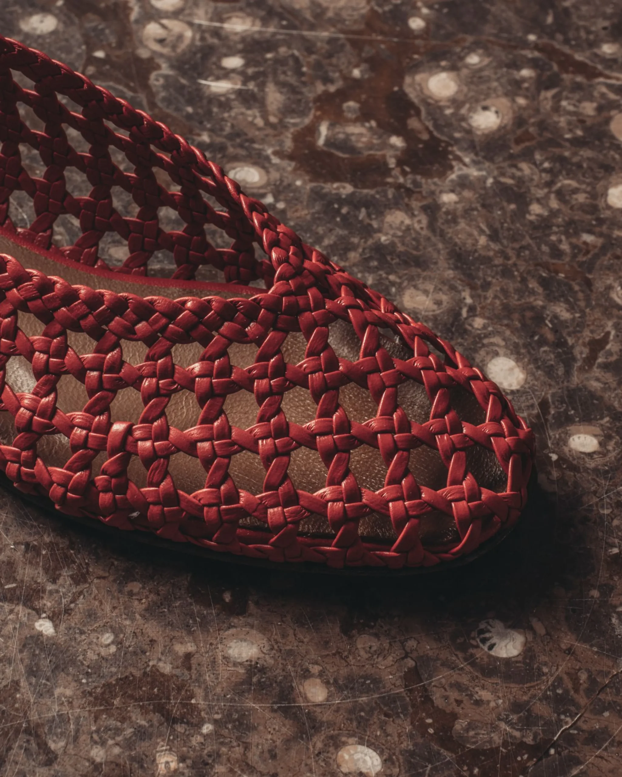 Sessi 10 hand-braided
